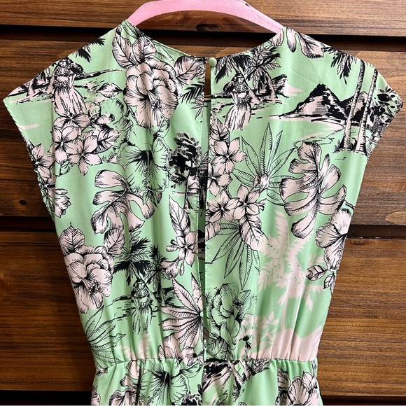 Zara Dress with beautiful print 😍 - Picture 6 of 7